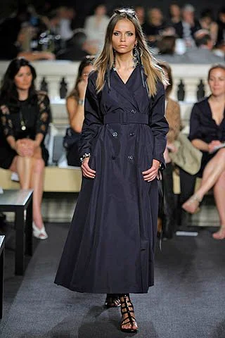 Look 16